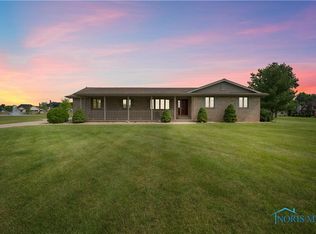 13090 County Road F, Wauseon, OH 43567