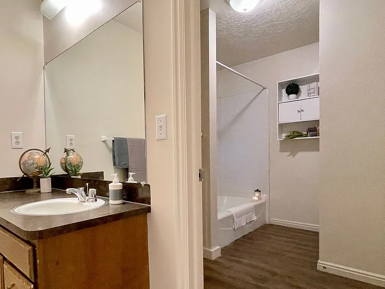 1554 Monroe Blvd #D3 — Photo 14