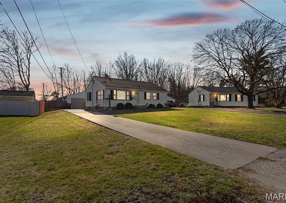 1st image of 7 Passavant Ct