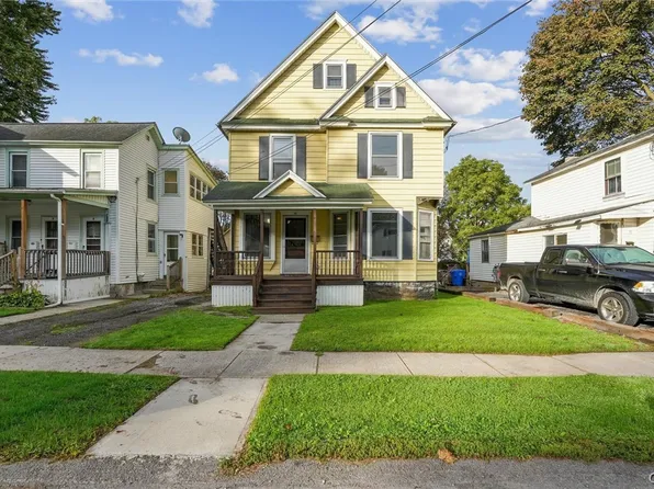 35 Parker St, Auburn, NY 13021