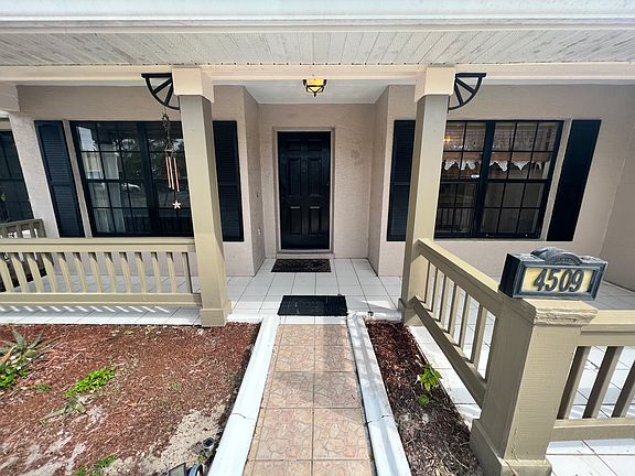 3rd image of 4509 Sandhurst Dr