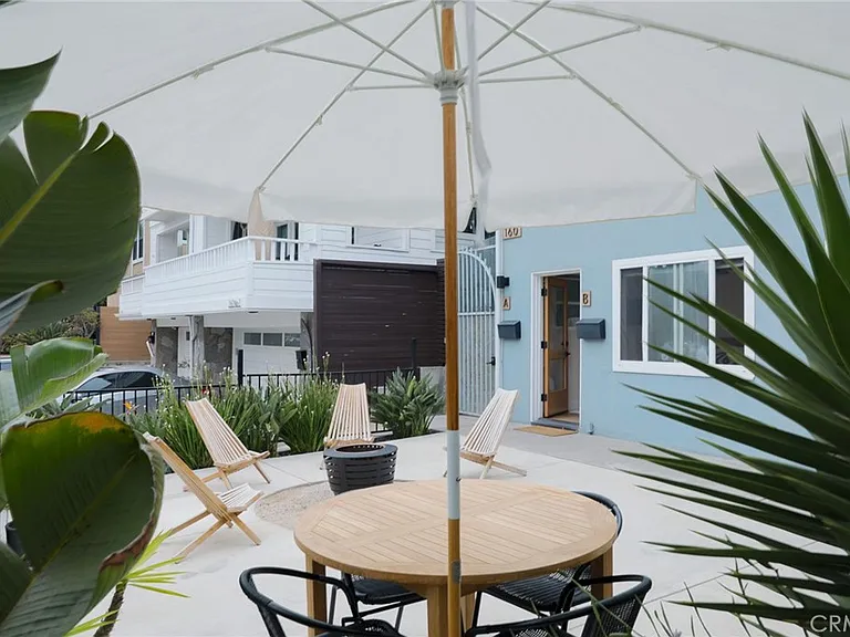 160 Avenida Florencia #B — Photo 19