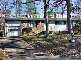 1909 Fulton Ct, Raleigh, NC 27610