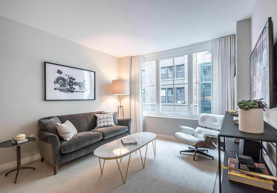 1st image of 535 W 43rd St #6H