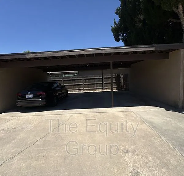 2023 S Tracy Ct — Photo 14