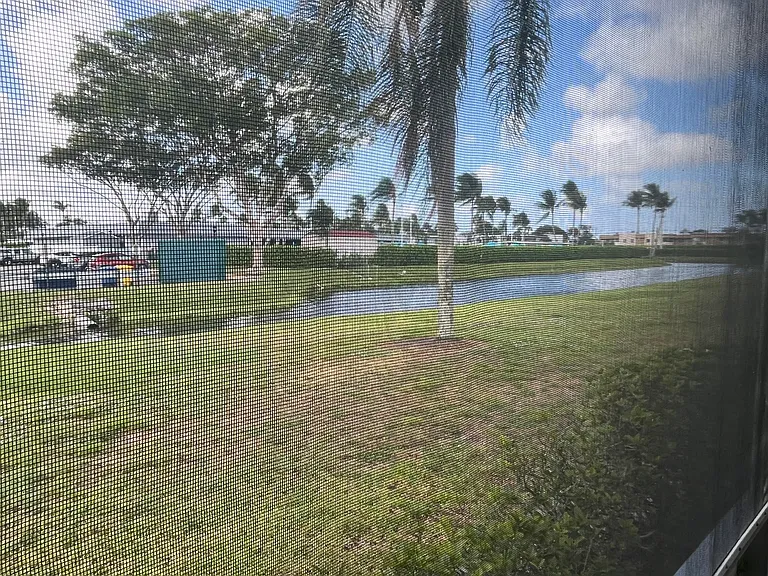 23 Saxony Cir #A — Photo 28