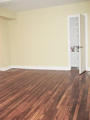 Rented by Segallis Real Estate | media 21