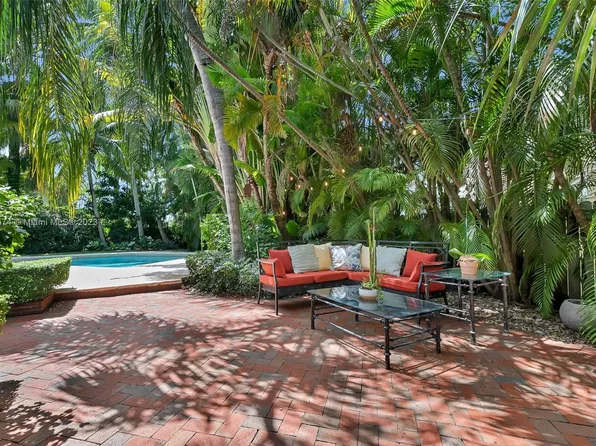 7663 SW 147th Ter, Palmetto Bay, FL 33158