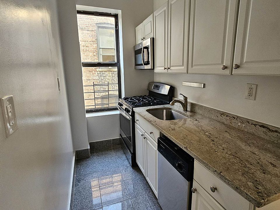 1st image of 66 Saint Nicholas Pl #51-A