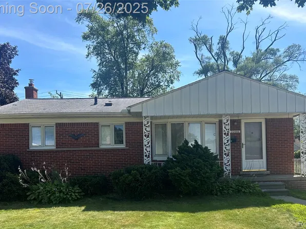 22006 Hill St, Warren, MI 48091