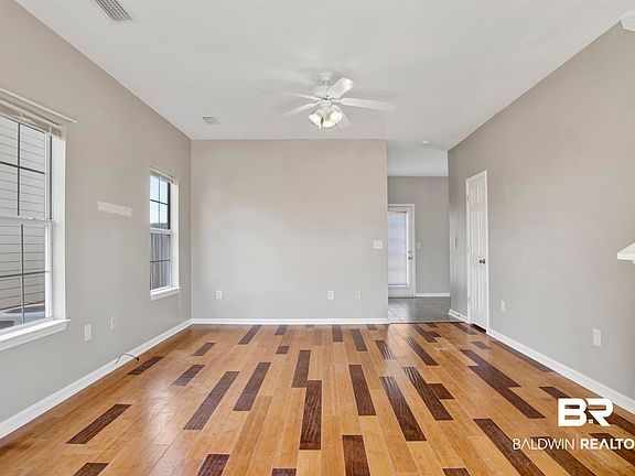 4th image of 3877 Emerille Dr