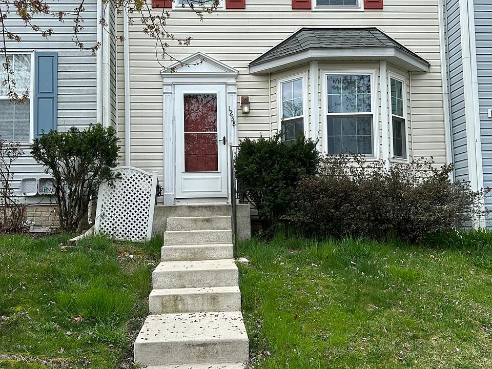 1st image of 1238 Splashing Brook Dr