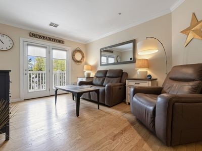 5 Woodman Way Unit 107, Newburyport, MA, 01950