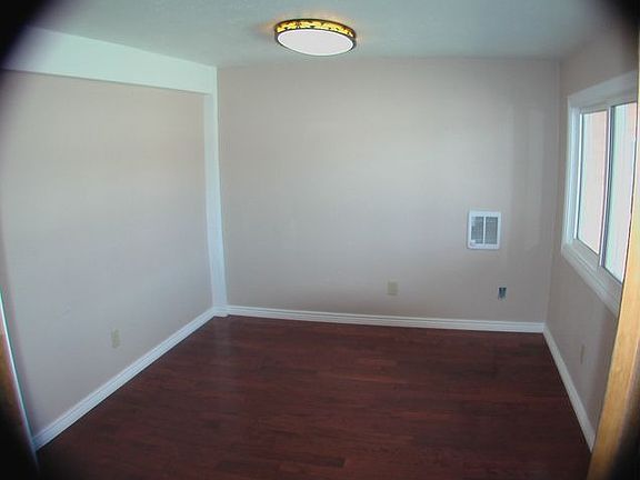 3rd image of 704 S 3rd St