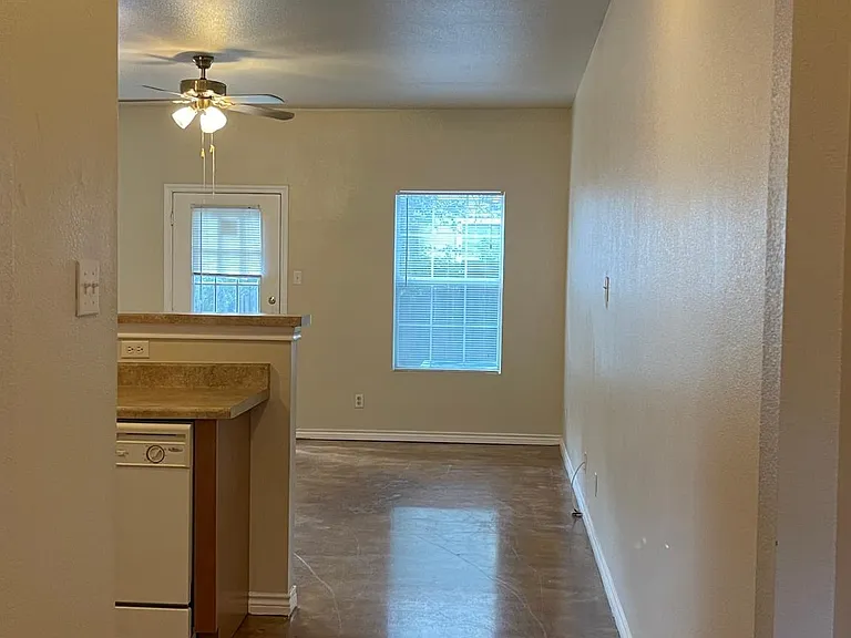 7815 Kingsbury Way #3 — Photo 6