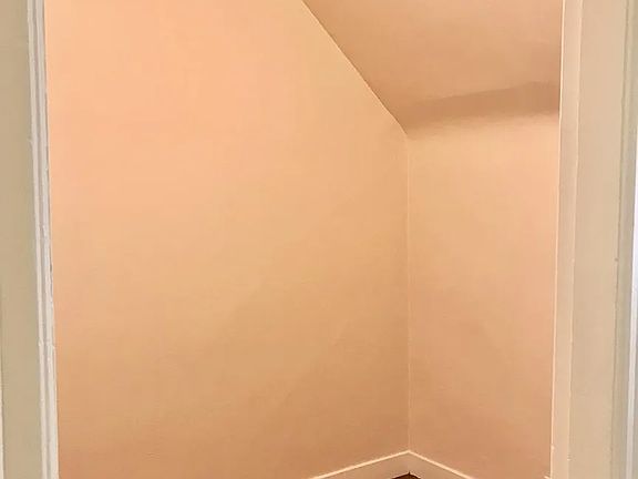 5th image of 2294 2298th St #2296