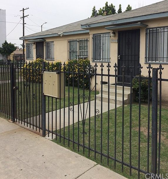 1st image of 7019 Menlo Ave