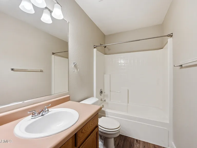 2851 E Cherry Hills Dr — Photo 17