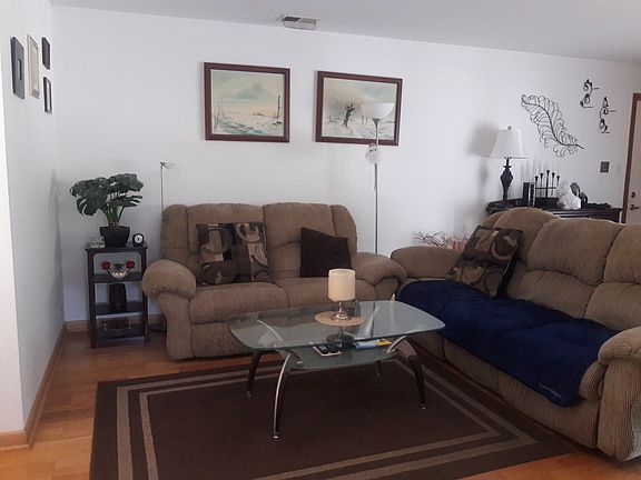 5th image of 10700 Depot St #201