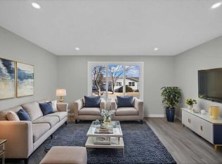 4351 E 38th St NE, Calgary, AB T1Y5X6