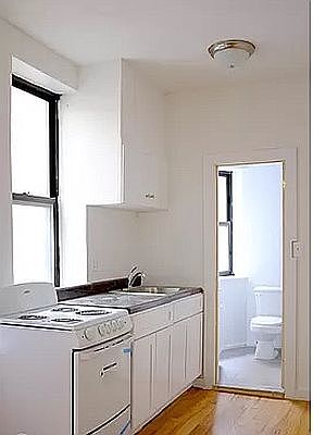 1st image of 409 W 48th St #4SE