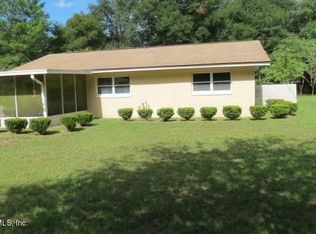 204 N West St, Interlachen, FL 32148