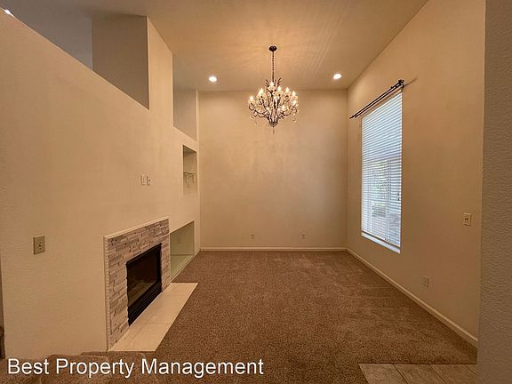 5th image of 4748 Central Pkwy #62