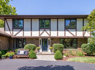 1618 Royal Oak Rd, Darien, IL 60561