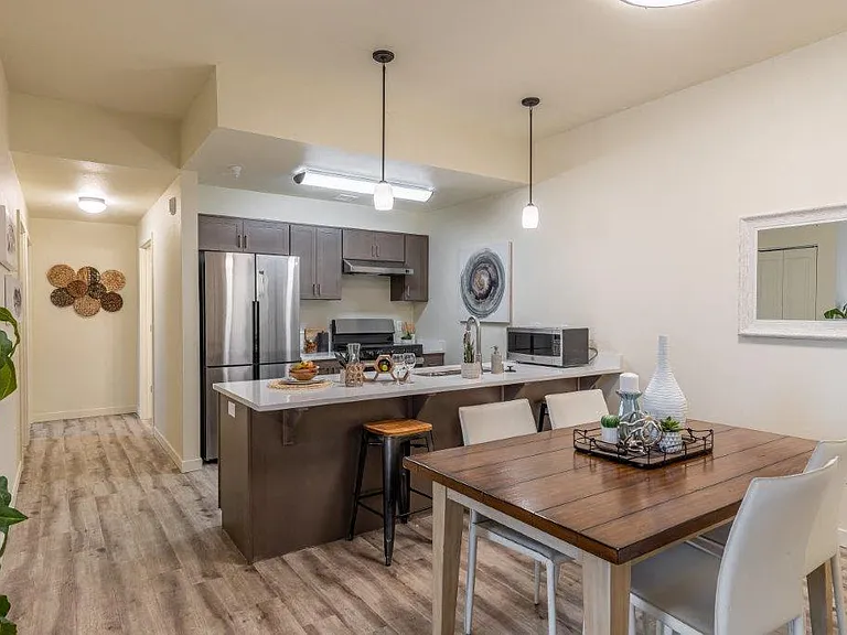 The Jax Apartments — Photo 5