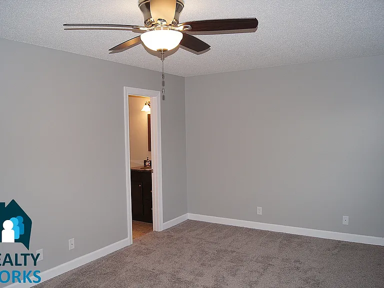 1626 Old Glory Rd — Photo 9