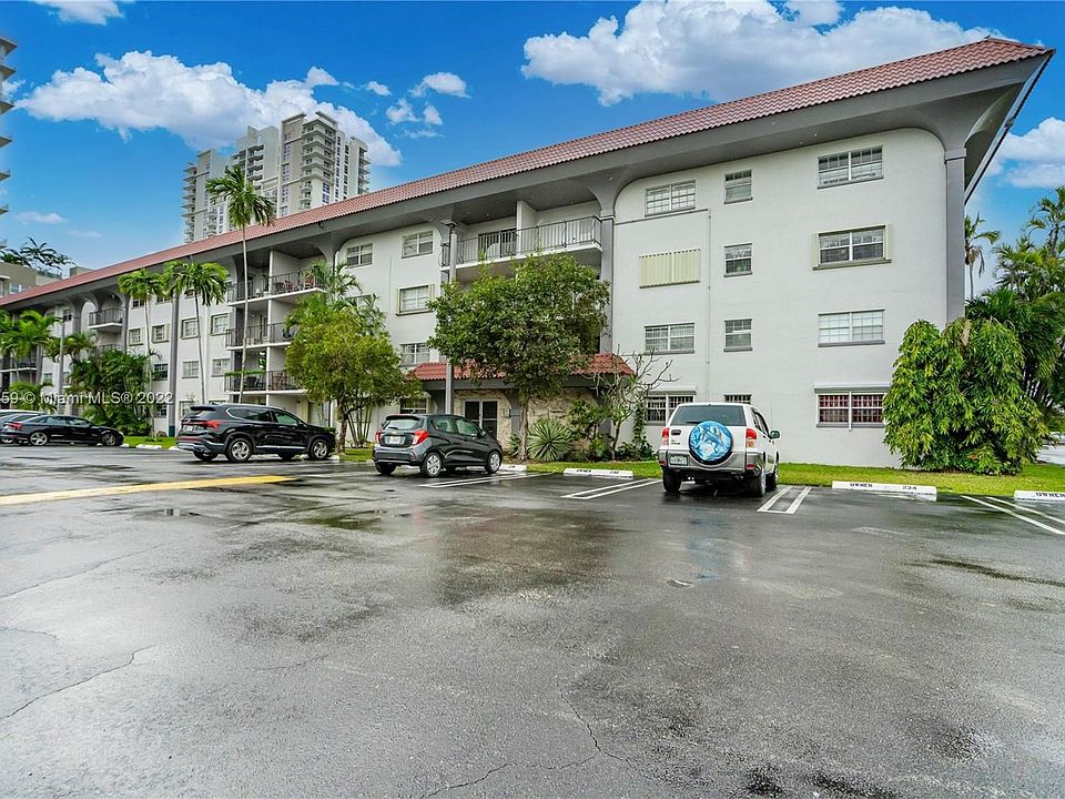 1st image of 8107 SW 72nd Ave APT 310E