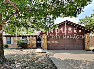 6306 Big Springs Dr, Arlington, TX 76001