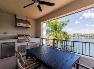 4714 NW 84th Ct #TOWNHOUSE 4714, Miami, FL 33166