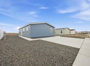 2681 E Edison Ave #28, Sunnyside, WA 98944