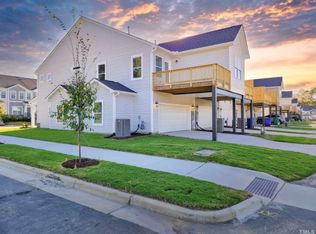 969 Robbie Jackson Ln, Fuquay Varina, NC 27526