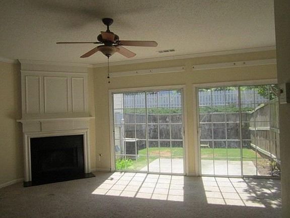3rd image of 1750 Stanwood Dr NW