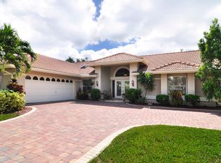 28541 Winthrop Cir, Bonita Springs, FL 34134