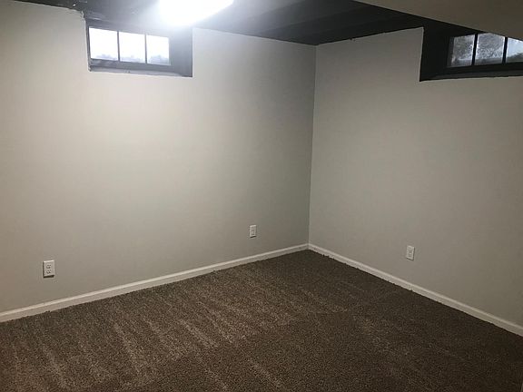 4th image of 5221 W Churchill Ln