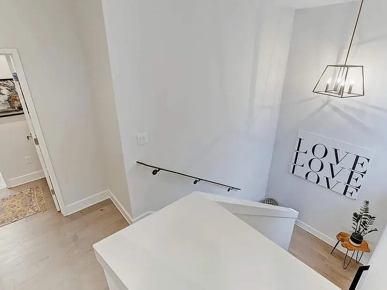 2209 Iva Ln #A — Photo 11
