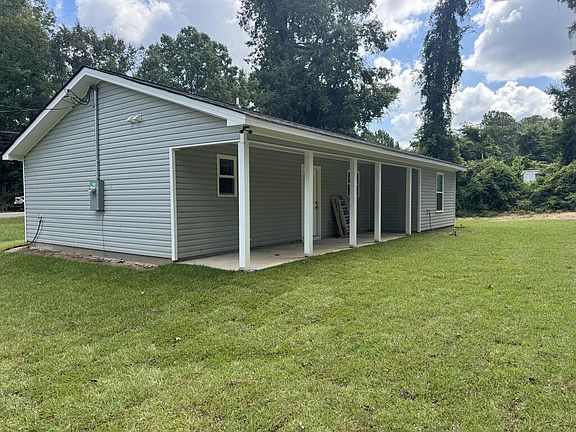 2nd image of 193 Old Stage Rd