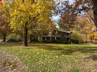 8726 Old River Rd FLOOR 2, Marcy, NY 13403