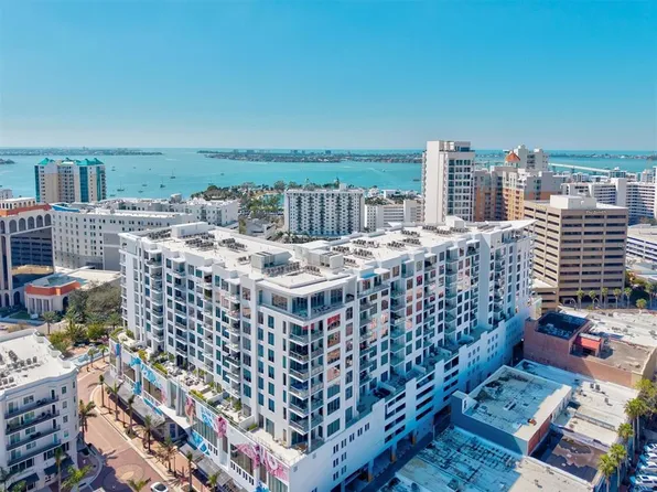 111 S Pineapple Ave #711, Sarasota, FL 34236