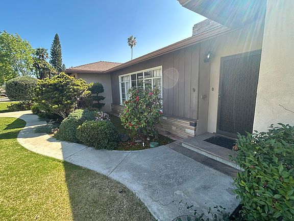 5th image of 8246 Kinghurst Rd