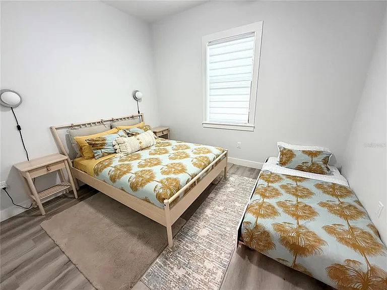 4722 Neptune Rd — Photo 14