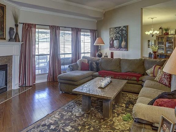 3rd image of 12157 Cypress Park Dr