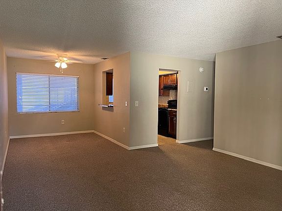 5th image of 712 Avenue Q SE