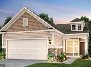 5759 Grapewood St, Hoschton, GA 30548