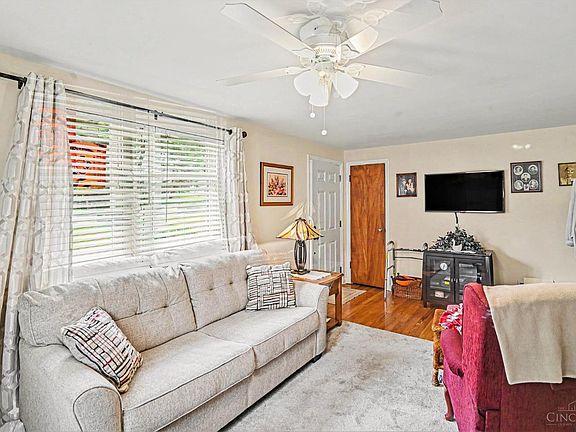 5th image of 508 Blackburn Ave