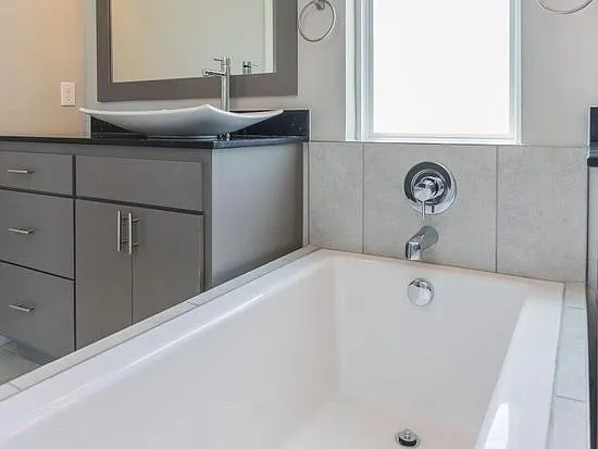 10608 Glover River Dr — Photo 17