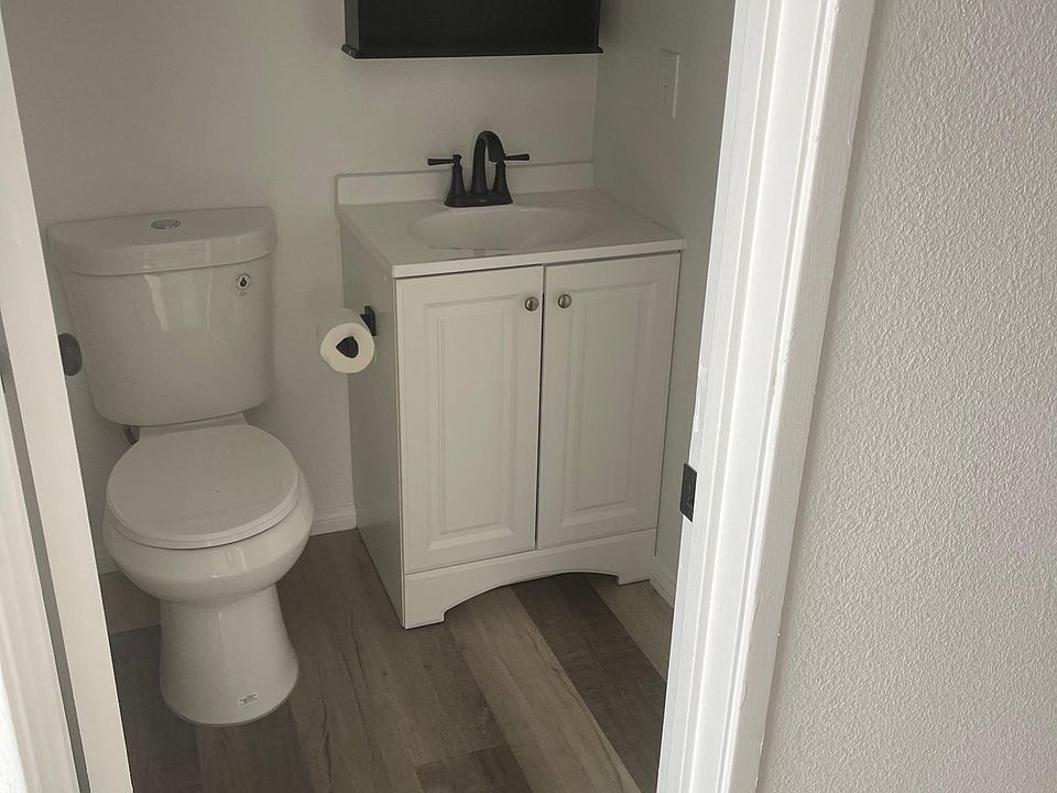 1st image of 1437 Garden Cir APT C